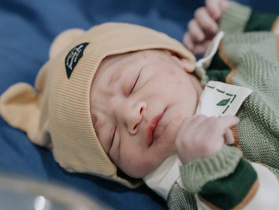 Parto Cesárea de Nascimento Valentin