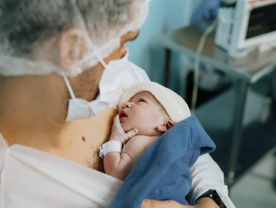 Parto Cesárea de Nascimento Lucca