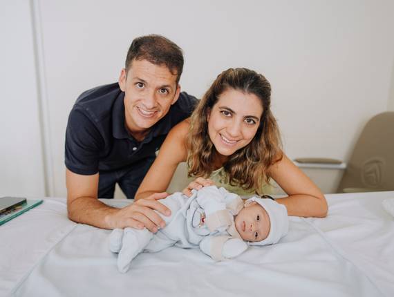 Parto Cesárea de Nascimento Pedro