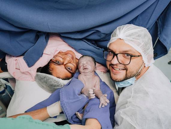 Parto Cesárea de Nascimento Helena