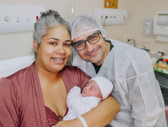 Parto Foto de Nascimento Oliver