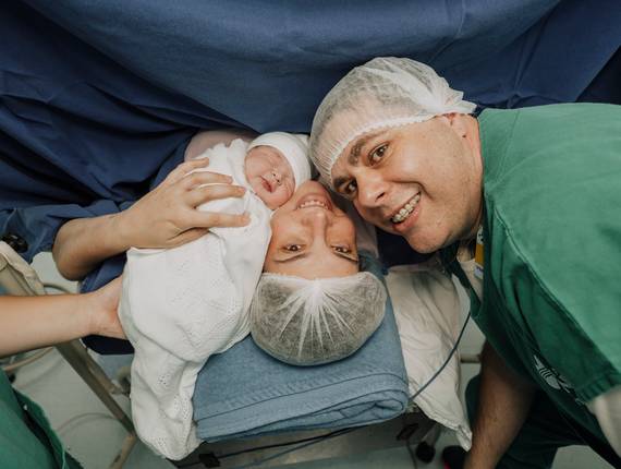 Parto Cesárea de Nascimento Maria