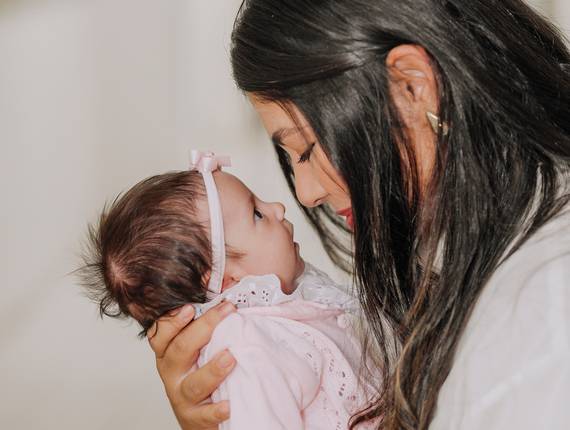 Parto Cesárea de Nascimento Cecília