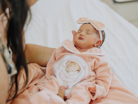 Parto Cesárea de Nascimento Maria Luiza