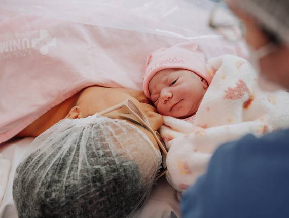 Parto Cesárea de Nascimento Maria Cecília