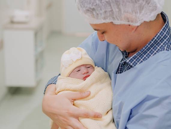 Parto Cesárea de Nascimento Maria Livia