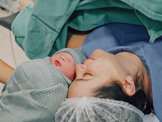 Parto Cesárea de Nascimento Samuel