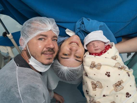 Parto Cesárea de Nascimento Luísa