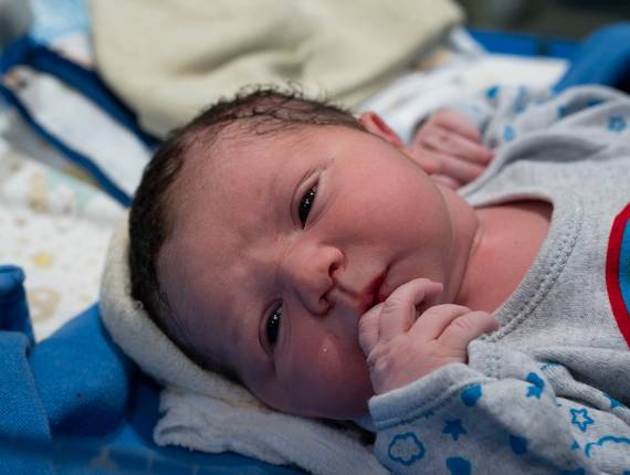 Parto Cesárea de Nascimento Miguel