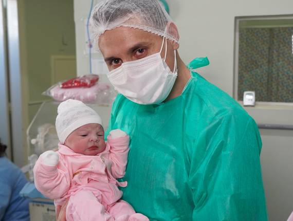 Parto Cesárea de Nascimento Maria Eduarda