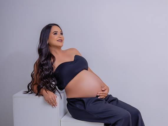 Ensaio Gestante de À ESPERA DO PEDRO ANTÔNIO