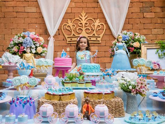 Festa Infantil de Aniversário Cecília