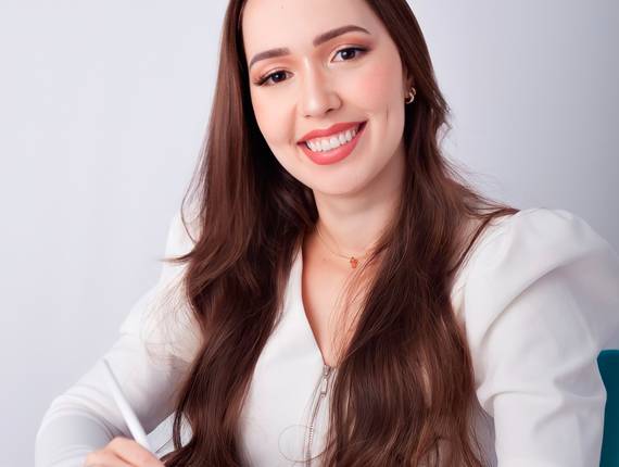 Ensaio de Retrato corporativo - Odontologia - dra.  Caroline Freitas