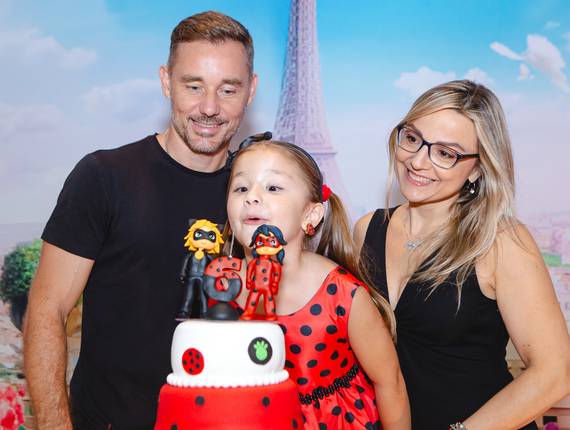 Aniversario Infantil de ☺ Emily faz 6☺