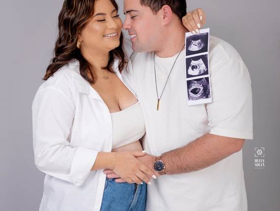 Gestante Estúdio de Karol ensaio revelação da gestação