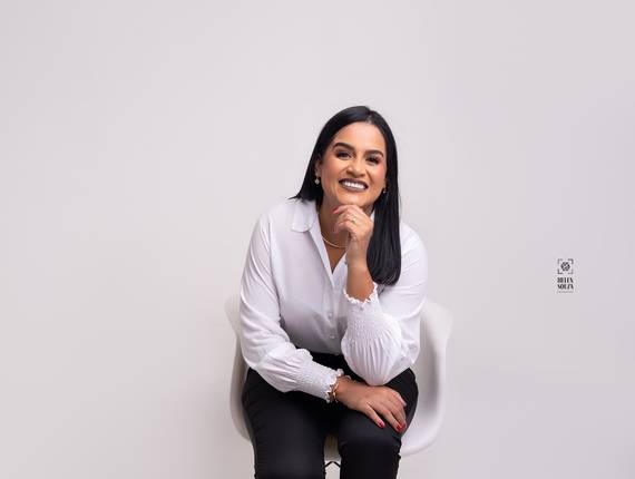 Corporativo de Thaiane - Marca pessoal nails desing