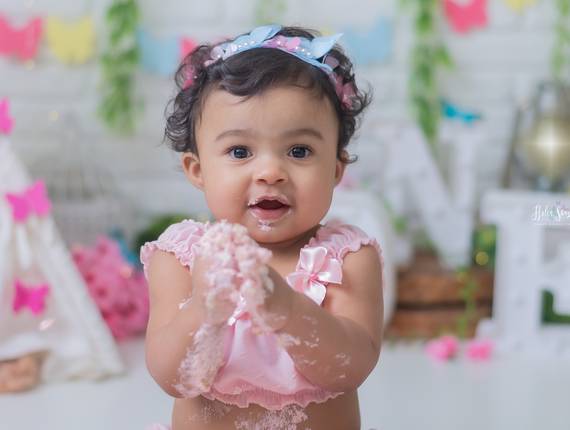 Cake smash de Cake smash Antonella - Jardim das borboletas 