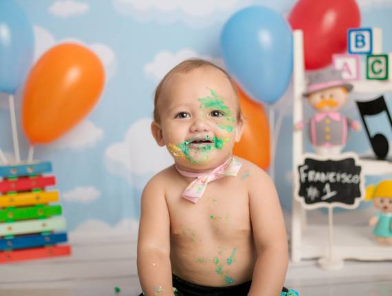 SMASH THE CAKE de Ensaio Smash The Cake - Francisco