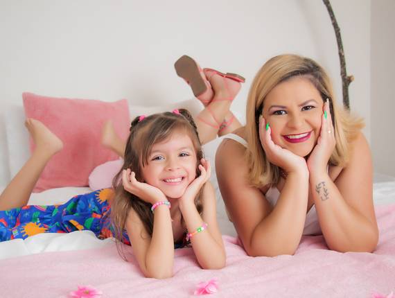 DATAS COMEMORATIVAS de Ensaio dia das mães - Lavínia