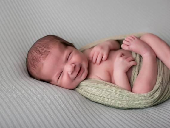 ENSAIO NEWBORN de ENSAIO NEWBORN - PEDRO THEODORO