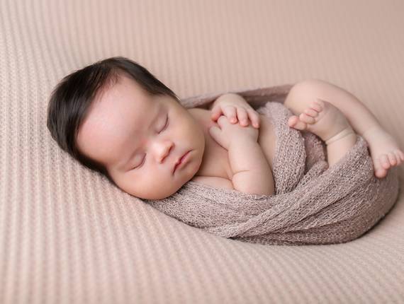 ENSAIO NEWBORN de Ensaio Newborn - Davi Benedito