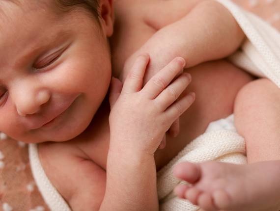 ENSAIO NEWBORN de Ensaio Newborn - Luisa Antiqueira