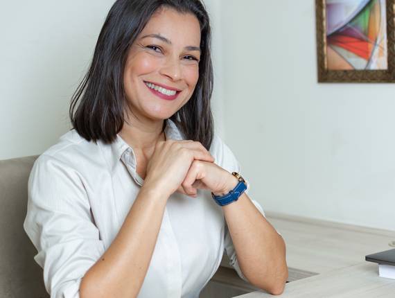 Marca Pessoal / Corporativo de Linda Psicóloga 