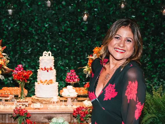 Aniversário Maturidade de Denise faz 60 anos