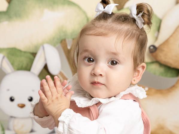 Bebés e Crianças de Sessão Fotográfica Bebé  - Sessão Acompanhamento Mensal- Fotografia de Bebés Porto - Matilde