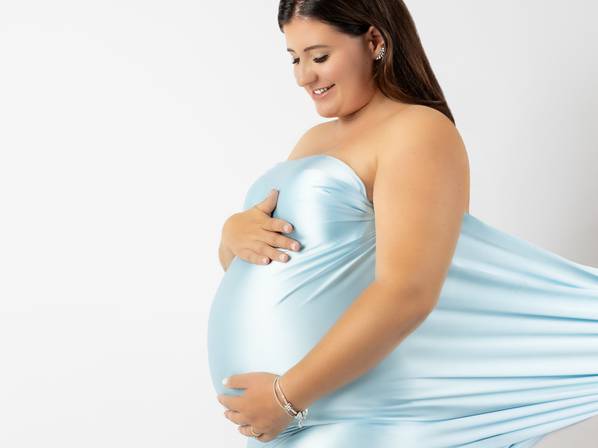 Gravidez de Sessão de Grávida Porto- Fotografia de Gravidez Porto - Sessão Fotográfica Pré Mamã Porto