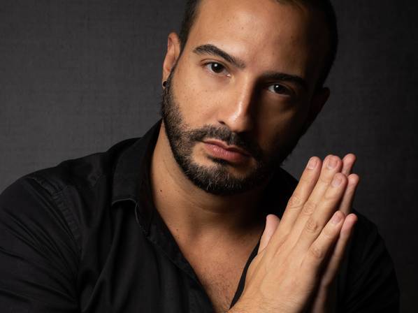 RETRATOS de Tiago Brittes - Cabeleireiro e maquiador profissional - expert em noivas