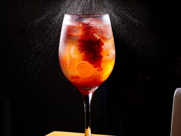 GASTRONÔMICA de NOVOS DRINKS - GARRA AZUL 