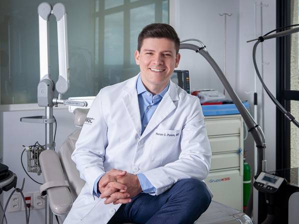 Ensaio Corporativo  de Dr. Renan Puton