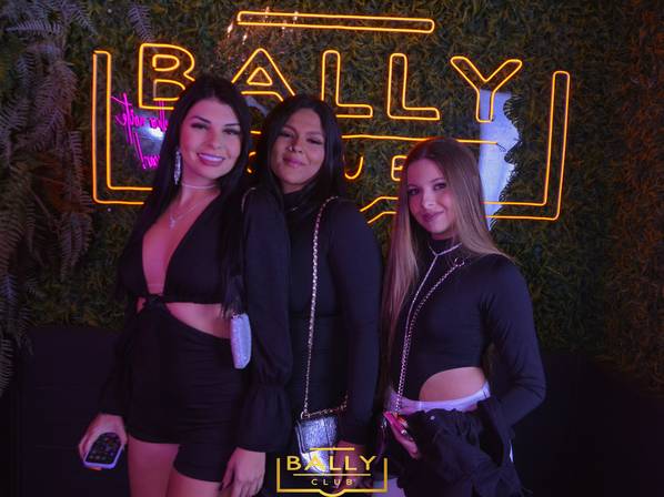 BALLY HOUSE  de COQUITEL BALLY CLUB
