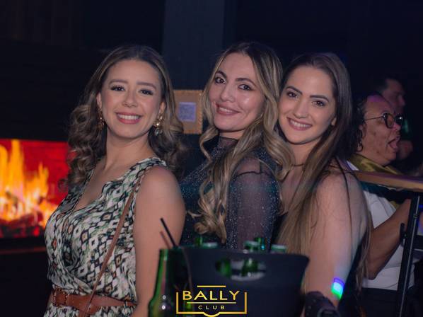 BALLY HOUSE  de SEXTOU NA BALLY  13/09