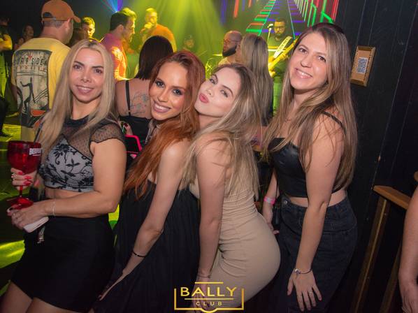 BALLY SERTANEJO de SABADOU NA  BALLY 