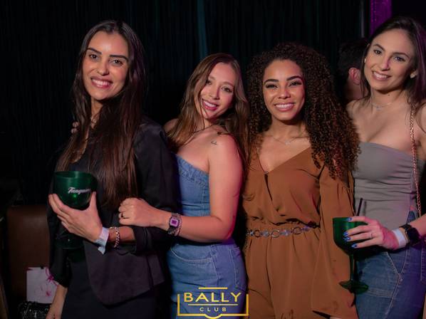 BALLY SERTANEJO de SEXTOUU DA BALLY