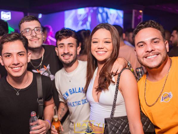 BALLY SERTANEJO de SABADOU NA BALLY  