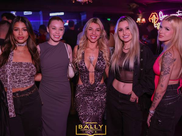 BALLY HOUSE  de SEXTOU NA BALLY  