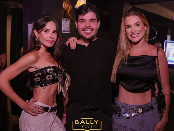 BALLY SERTANEJO de SABADOU NA BALLY 