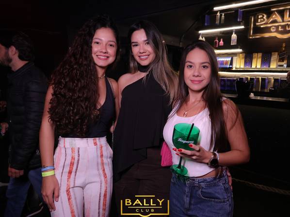 BALLY HOUSE  de SABADOU NA BALLY 18/07