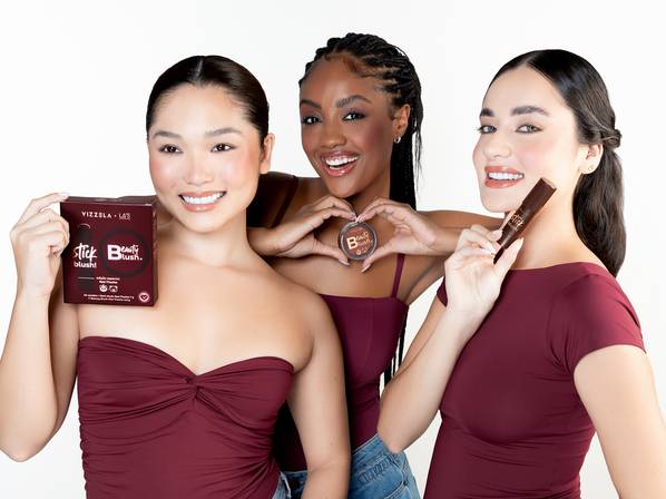 Publicidade • Beleza de Campanha de Beleza | Stick Blush e Beauty Blush VZ+LA's