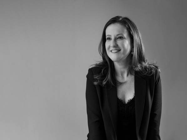 Retrato Corporativo  de Estúdio Fotográfico Corporativo em Salvador - Retrato de Perfil Profissional