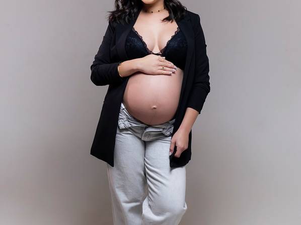 Gestante  de Mariana Santana