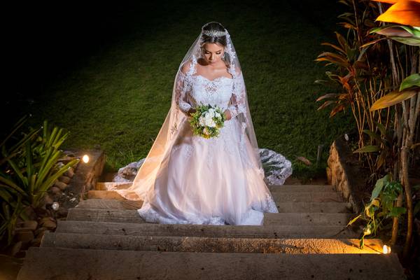 Preço médio aluguel vestido cheap de noiva