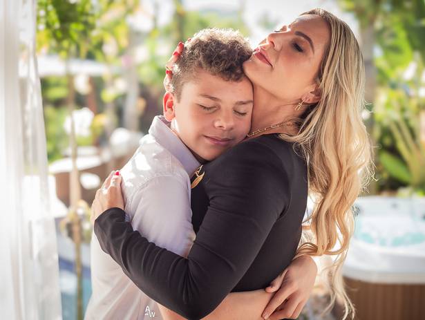 Família de Família Bellas - Mãe e Filho