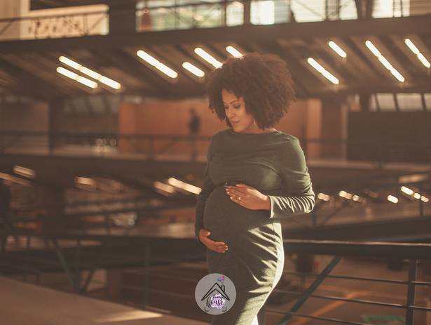 Gestante de Esperando Noáh