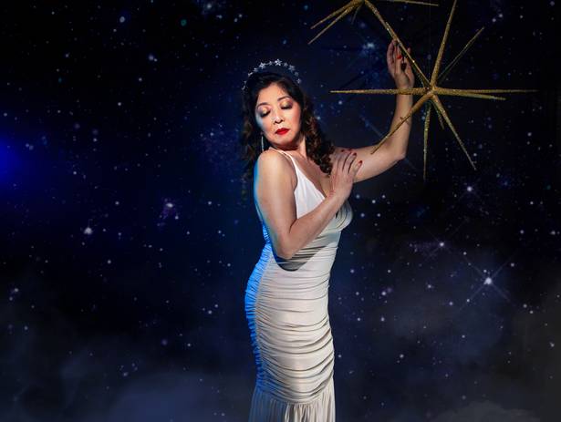 Fly me to the moon de Fly me to the moon - Vivika