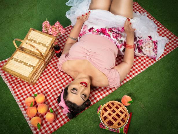 Piquenique de Flores & Frutas Kassiadora