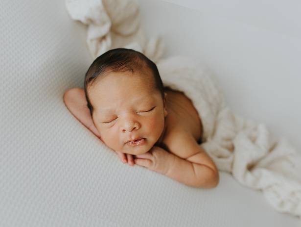 Newborn  de Miguel